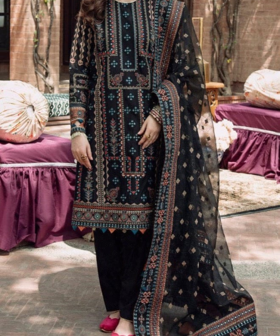 EMBROIDERED 3PC LAWN DRESS WITH EMBROIDERD ORGANZA DUPATTA